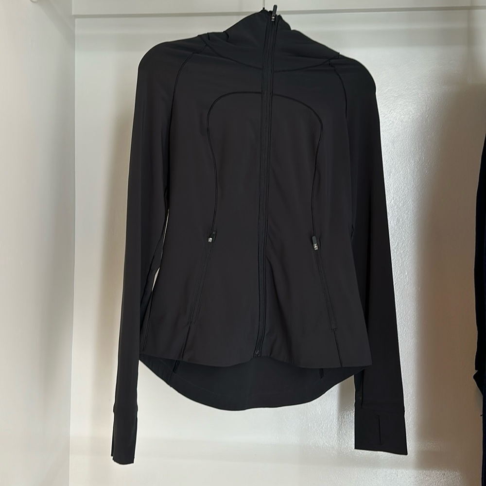 LULULEMON ZIP-UP